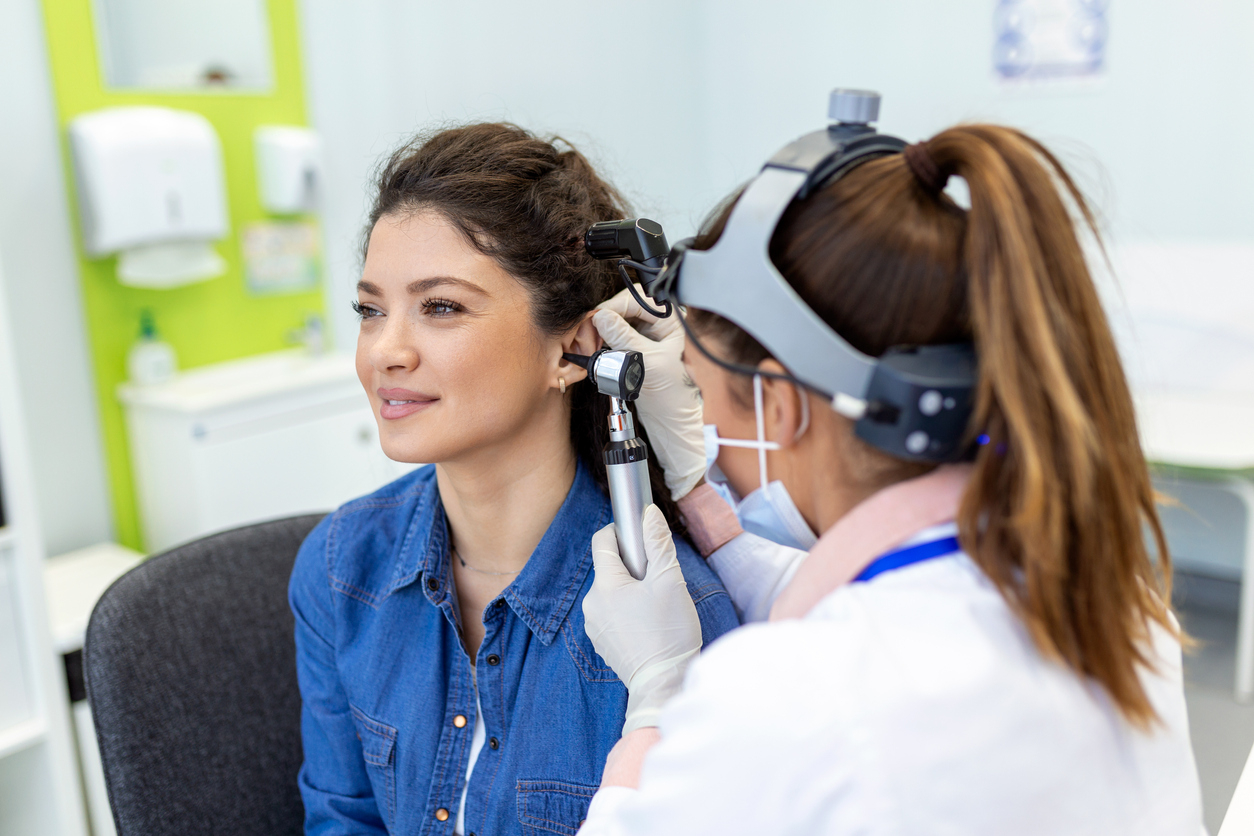 acouphènes examen oreille